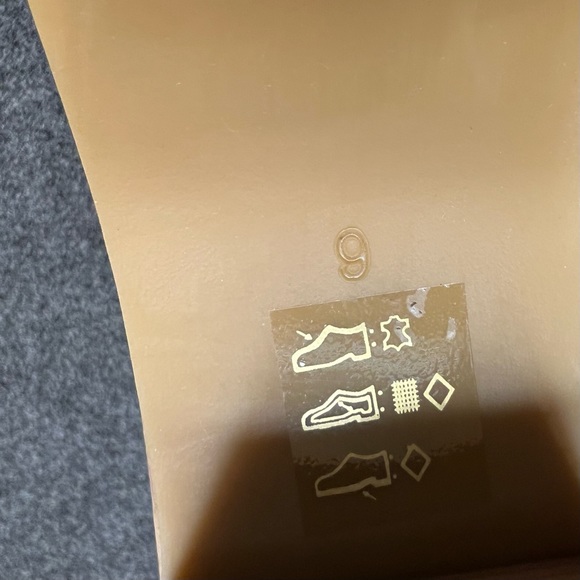 Steve Madden Ankle Bootie - size 9M - Picture 6 of 8